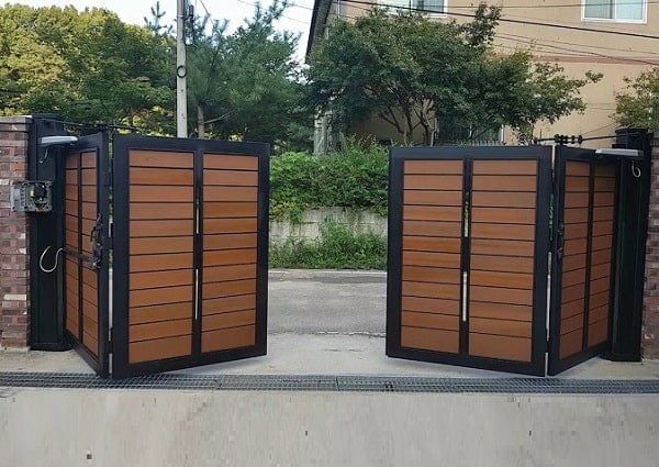Trackless Folding Autogate 